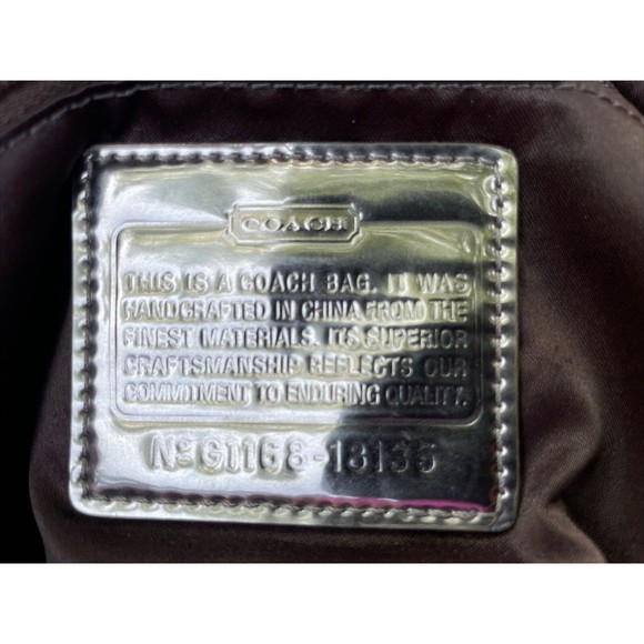 ❤️$98 COACH Poppy Signature Lurex Large Wristlet Pouch Bag Ruby RARE HTF 46121❤ - Picture 9 of 10